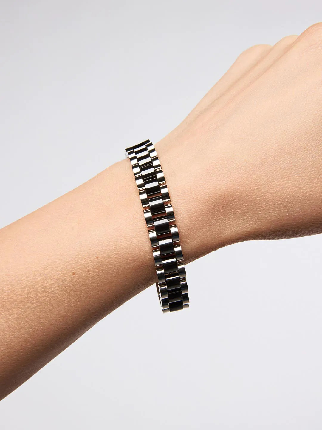 Silver/Black Ceramic