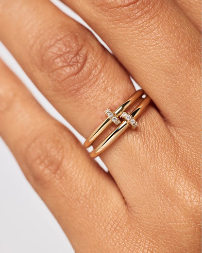 Solid Yellow Gold - Double Diamond Link Ring
